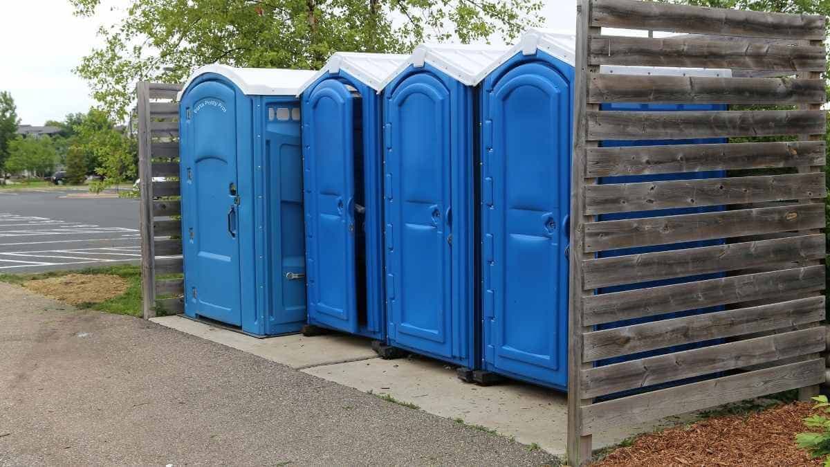 VIP Trailer Restrooms - Porta Potty Rental Pros - Porta Potty Rentals services in Houlka, MS